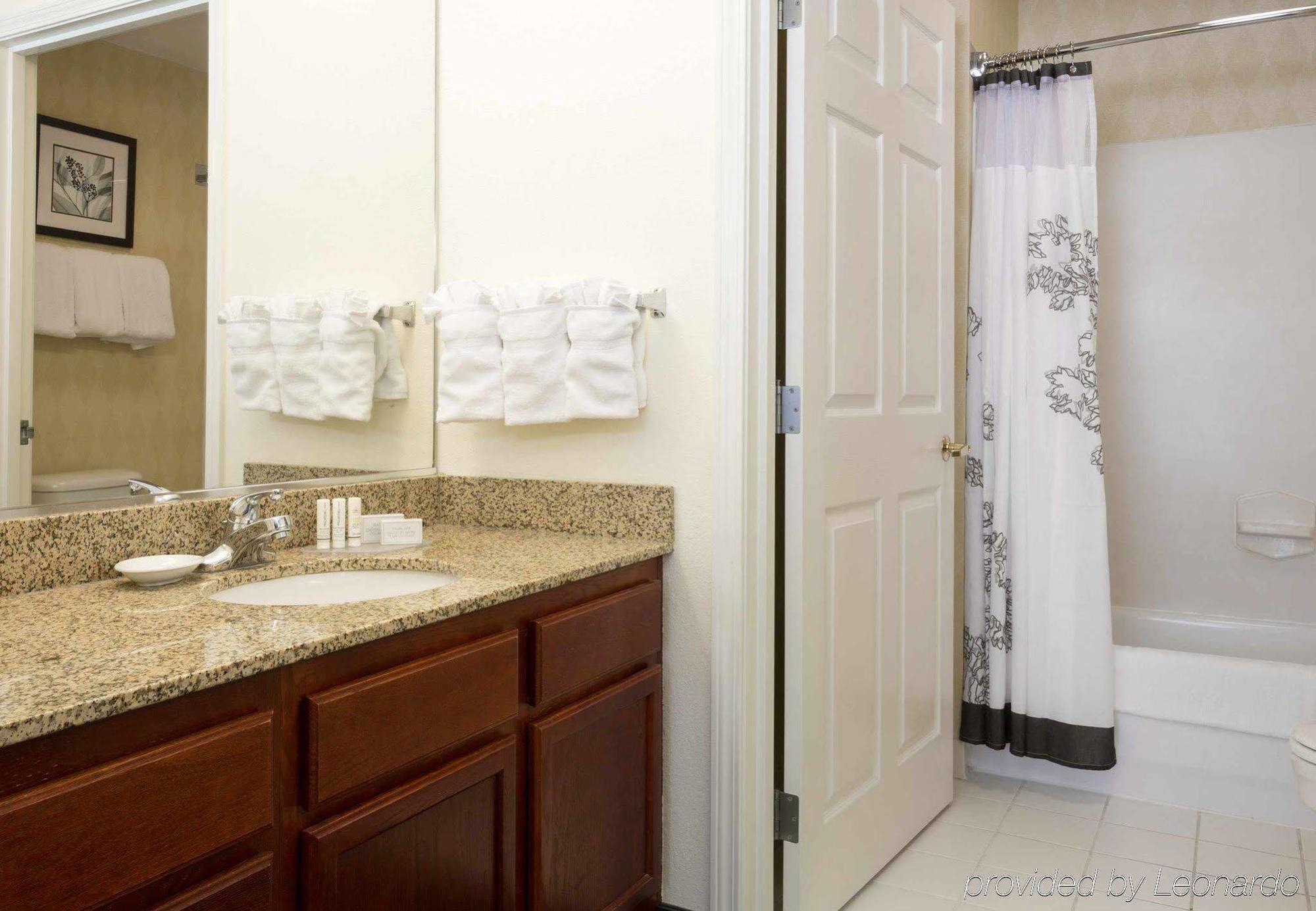Residence Inn Houston North 외부 사진