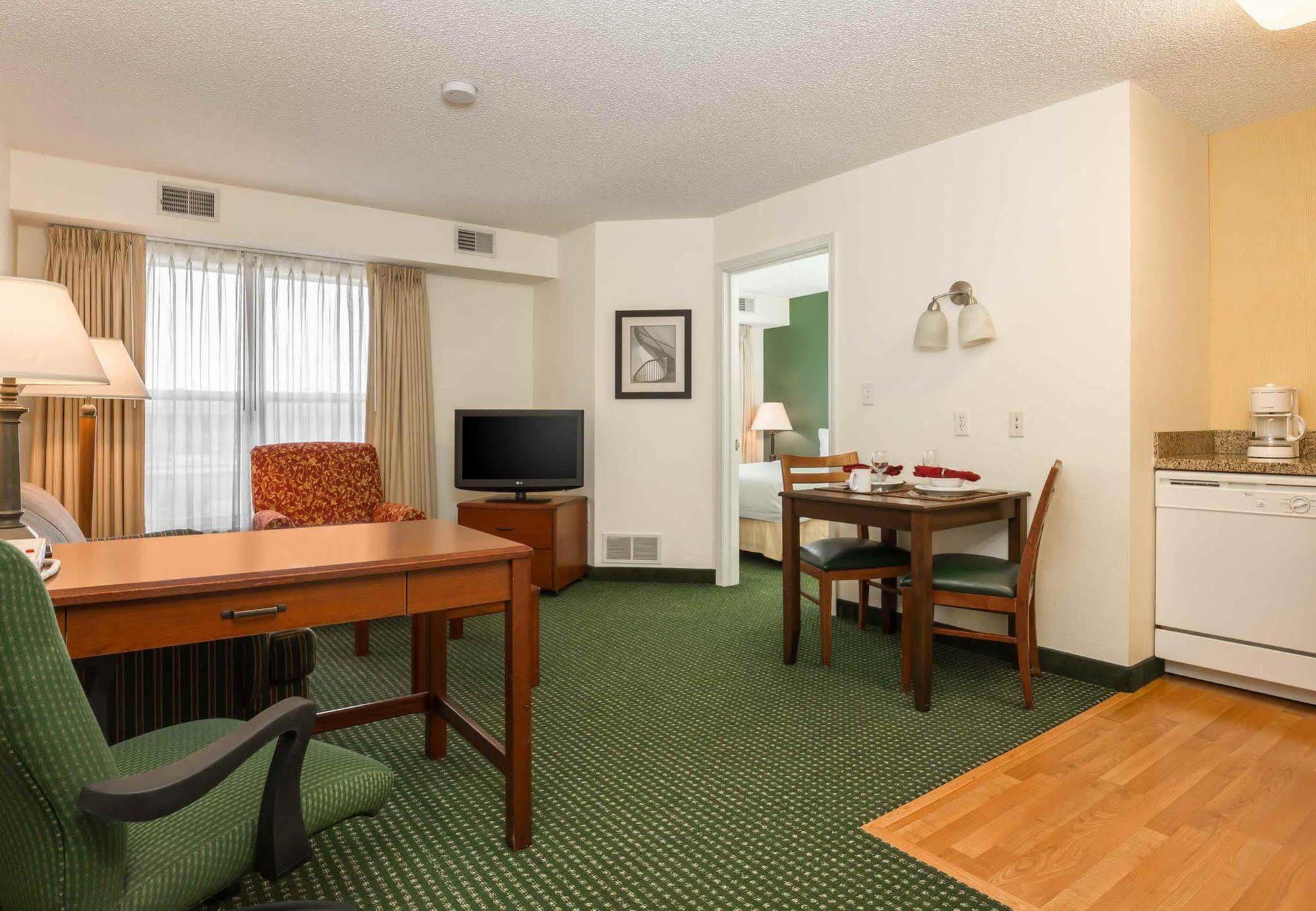 Residence Inn Houston North 외부 사진